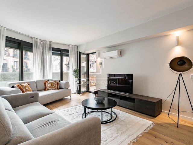 3 soveværelse Lejlighed til salg i Barcelona by - € 950.000 (Ref: 9803722)