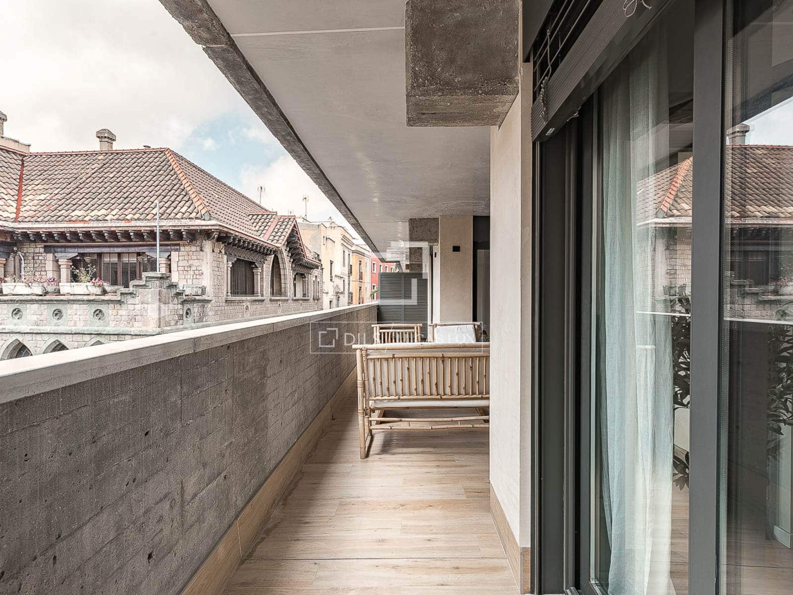 3 soveværelse Lejlighed til salg i Barcelona by - € 950.000 (Ref: 9803722)