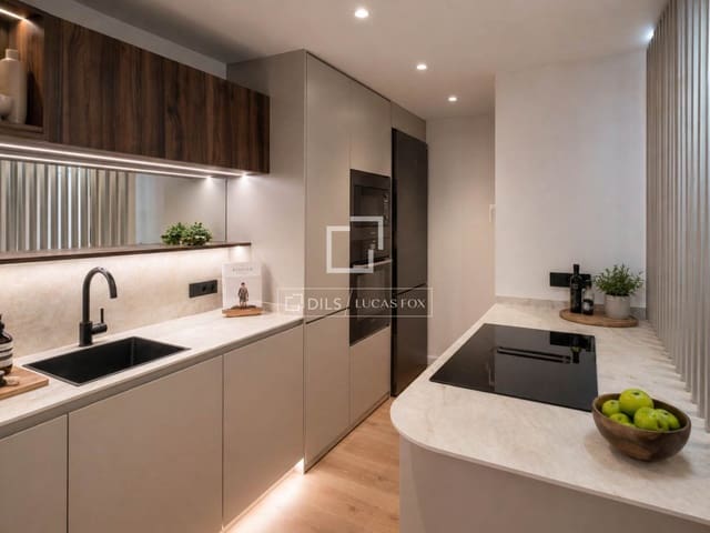 3 sypialnia Apartament na sprzedaż w Miasto Barcelona - 950 000 € (Ref: 9803723)