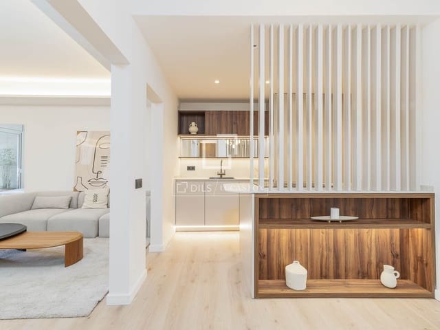 3 sypialnia Apartament na sprzedaż w Miasto Barcelona - 950 000 € (Ref: 9803723)