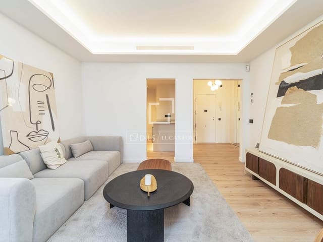 3 sypialnia Apartament na sprzedaż w Miasto Barcelona - 950 000 € (Ref: 9803723)