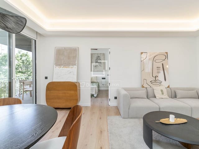 3 sypialnia Apartament na sprzedaż w Miasto Barcelona - 950 000 € (Ref: 9803723)