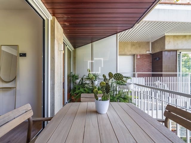 3 soveværelse Lejlighed til salg i Barcelona by med garage - € 950.000 (Ref: 9803723)