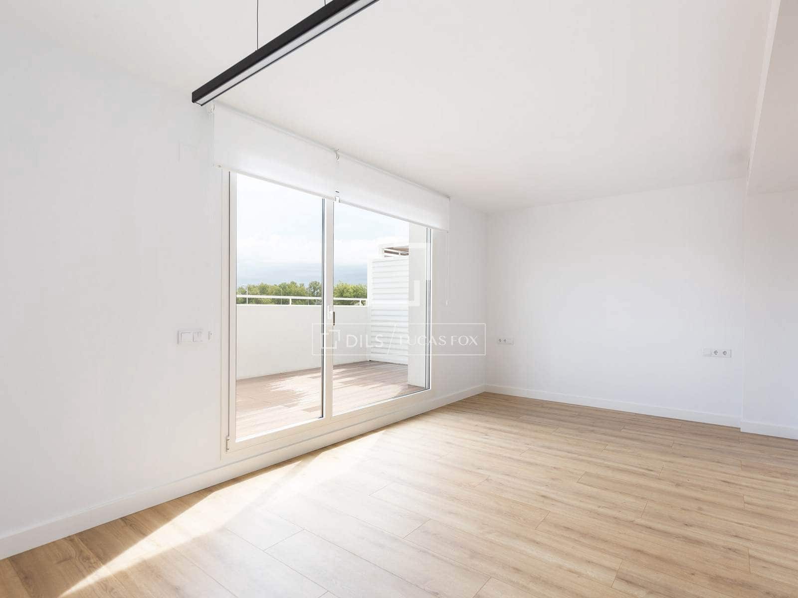 6 soveværelse Villa til leje i Gava med swimmingpool garage - € 6.200 (Ref: 9803724)