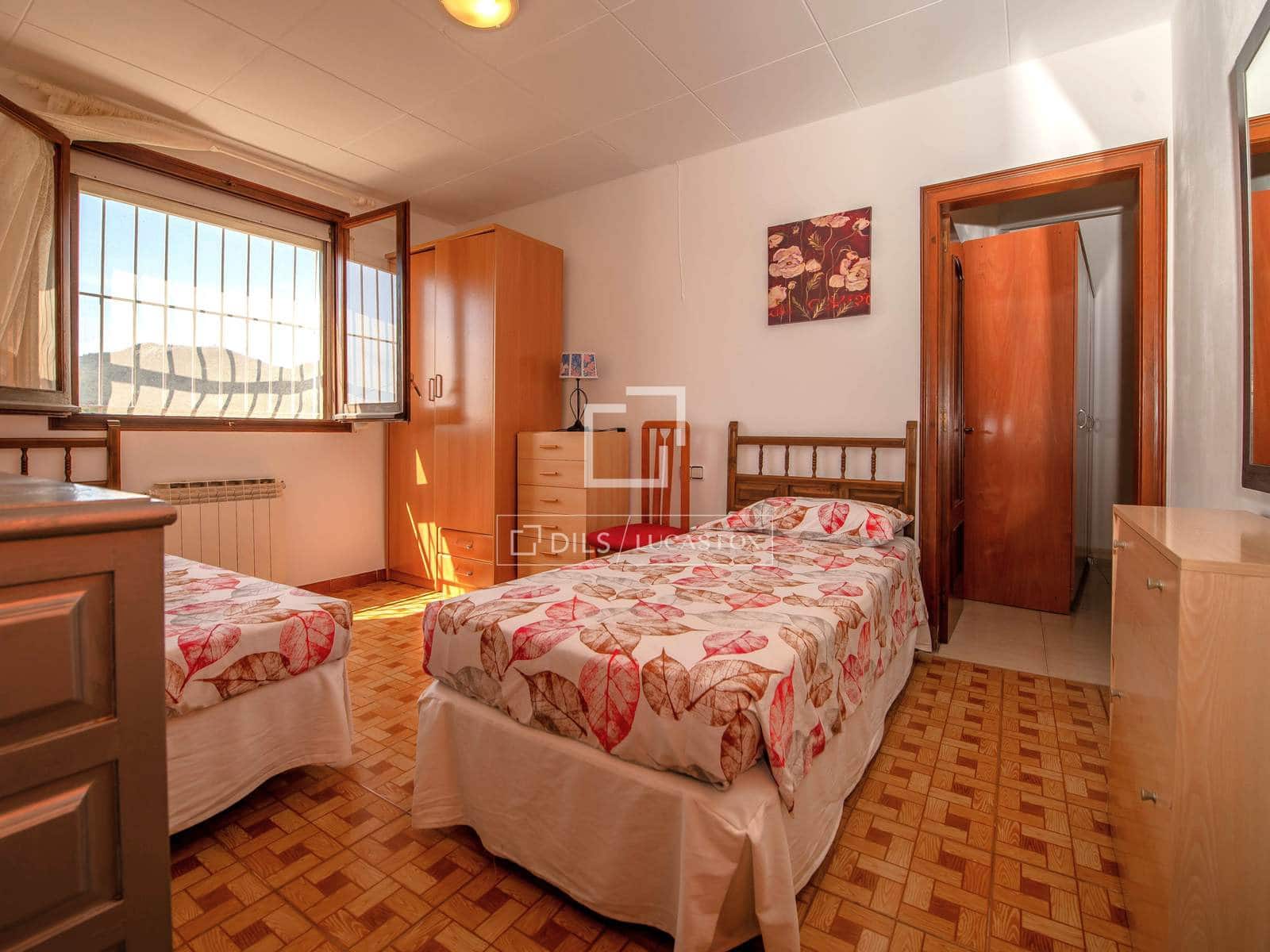 Chalet de 6 habitaciones en Sant Feliu de Guíxols en venta con piscina garaje - 850.000 € (Ref: 9803727)