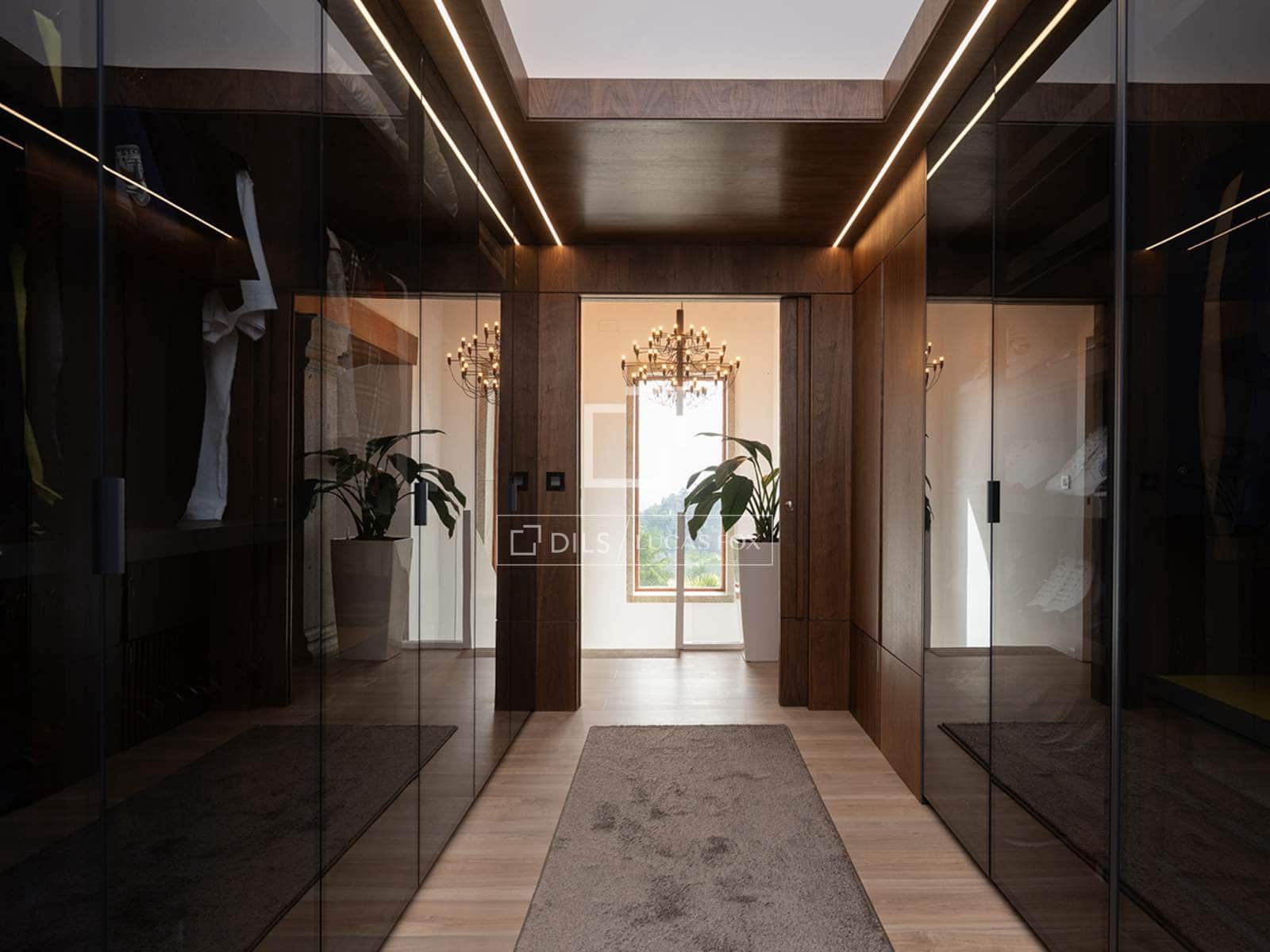 3 slaapkamer Villa te koop in Mos met zwembad garage - € 690.000 (Ref: 9803794)