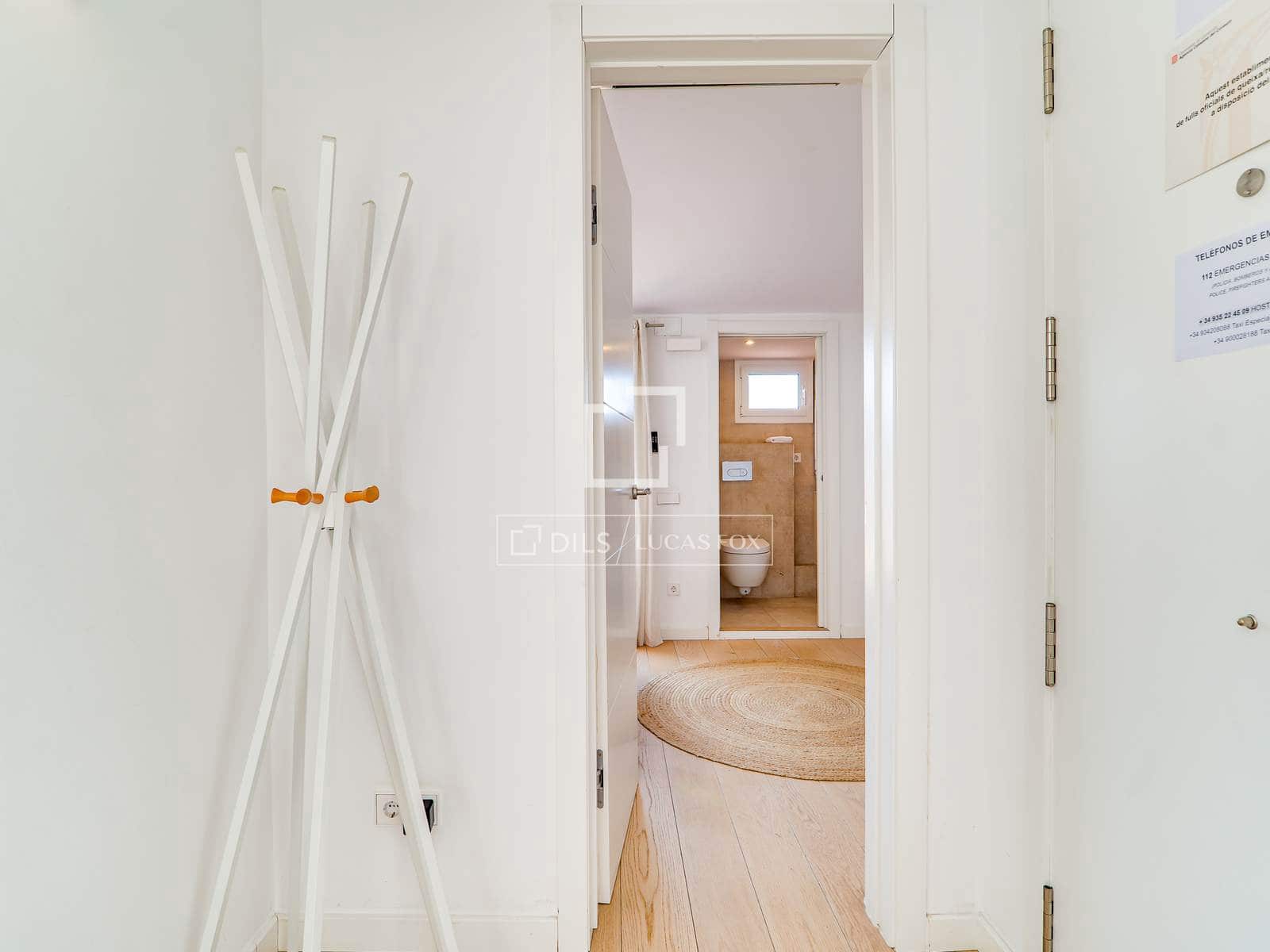 3 bedroom Penthouse for sale in Barcelona city - € 815,000 (Ref: 9804809)