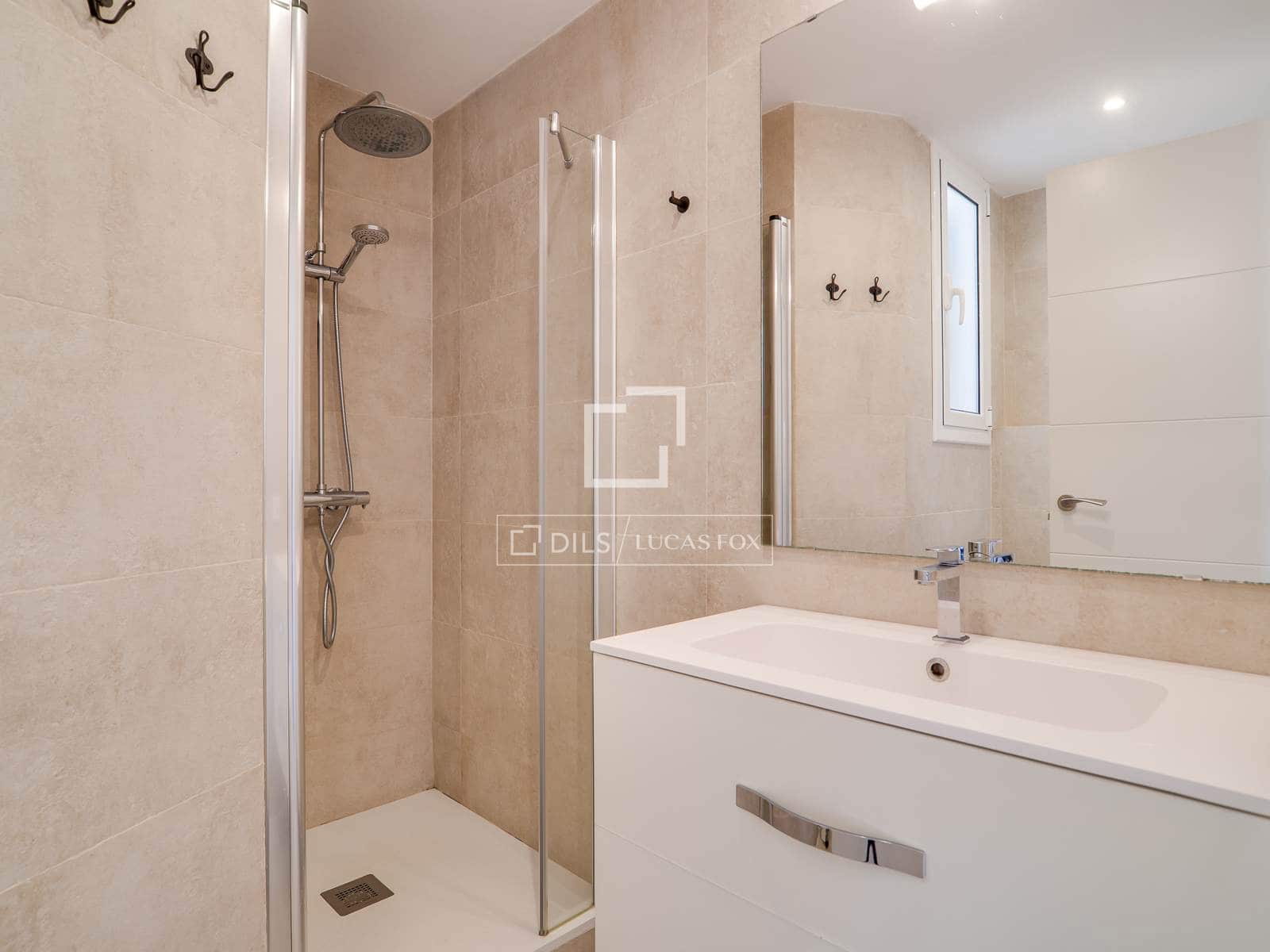 3 bedroom Penthouse for sale in Barcelona city - € 815,000 (Ref: 9804809)