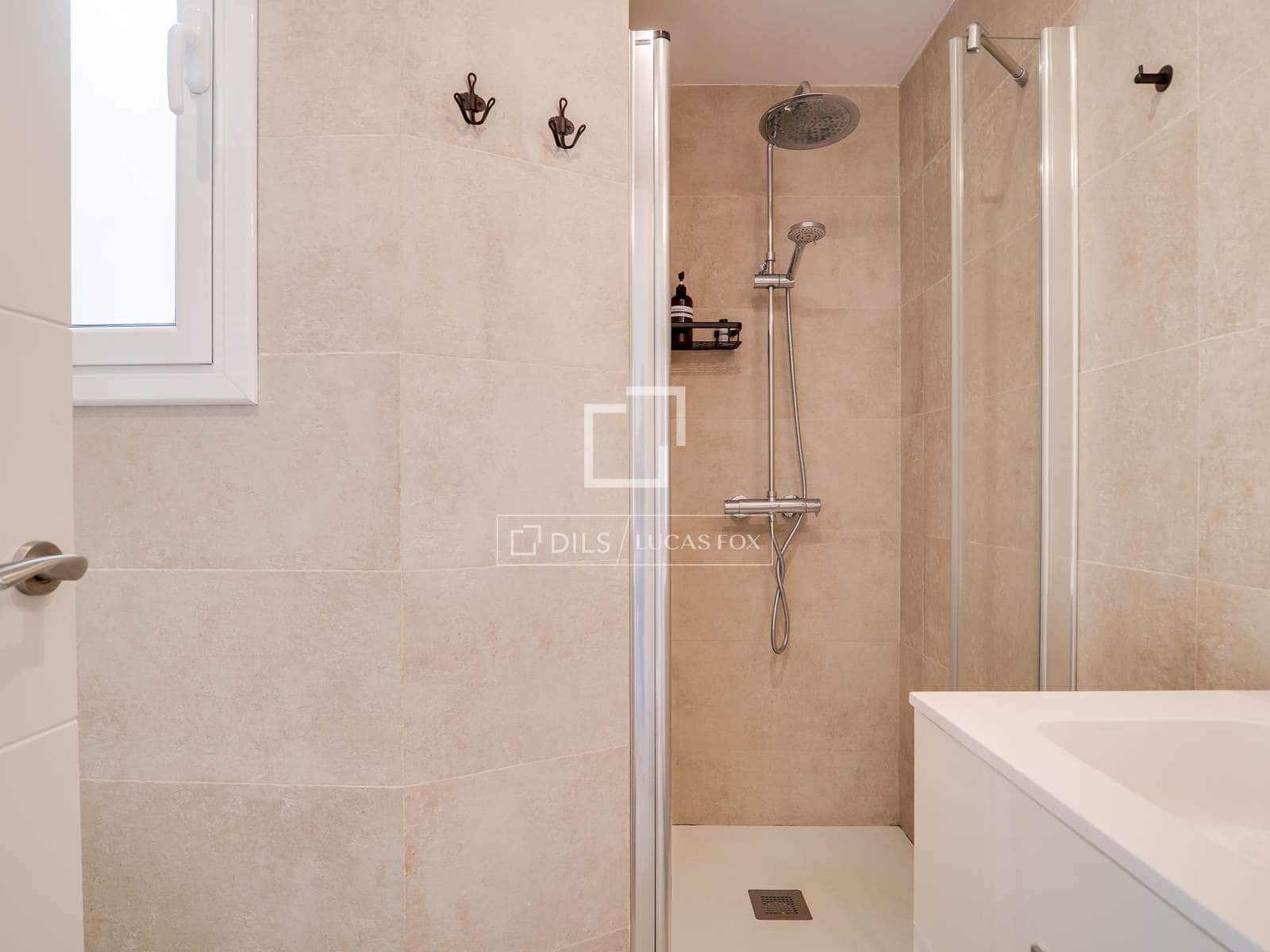 3 bedroom Penthouse for sale in Barcelona city - € 815,000 (Ref: 9804809)