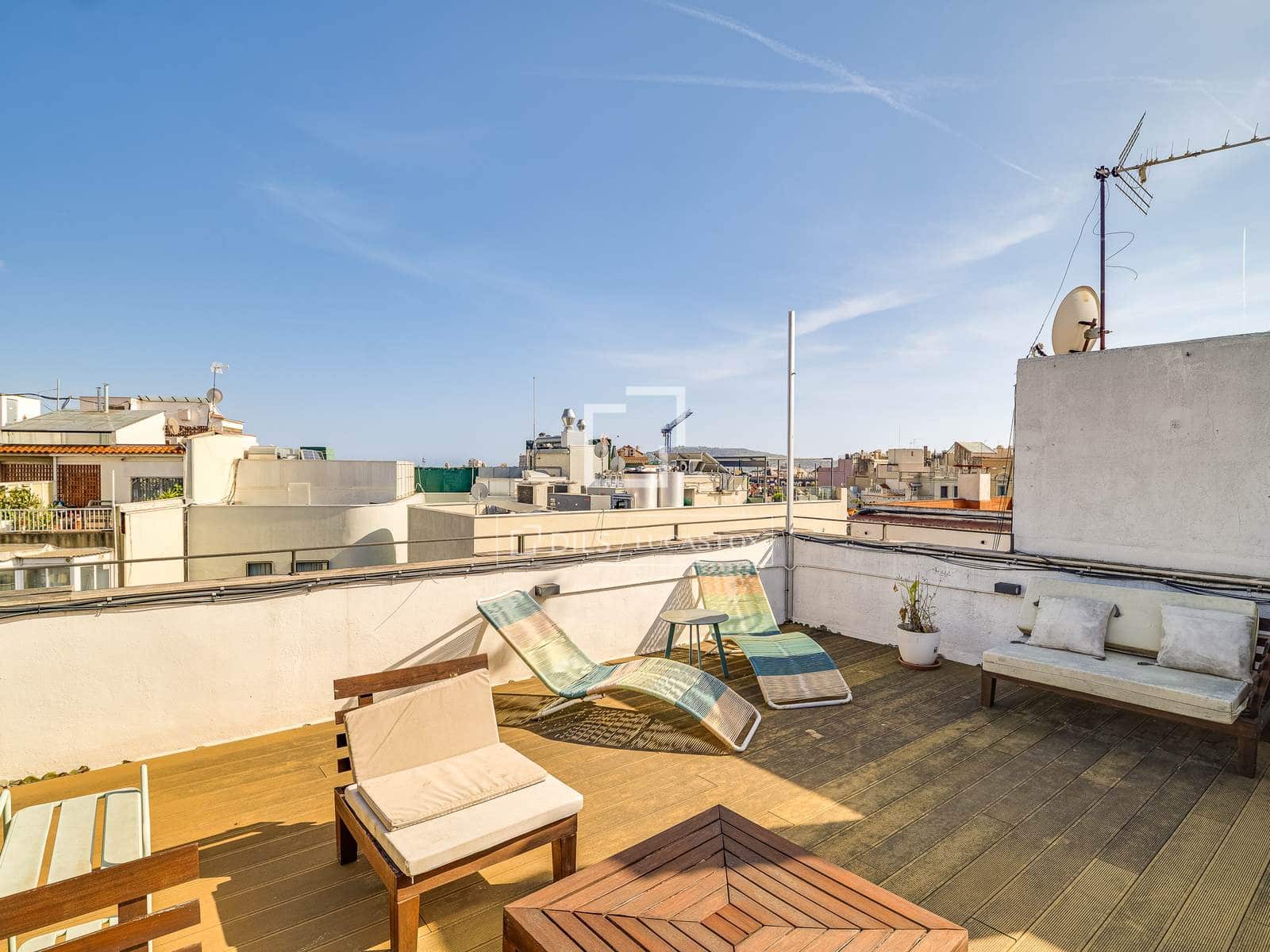3 bedroom Penthouse for sale in Barcelona city - € 815,000 (Ref: 9804809)