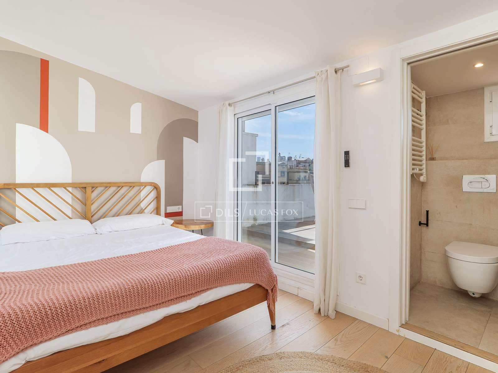 3 bedroom Penthouse for sale in Barcelona city - € 815,000 (Ref: 9804809)