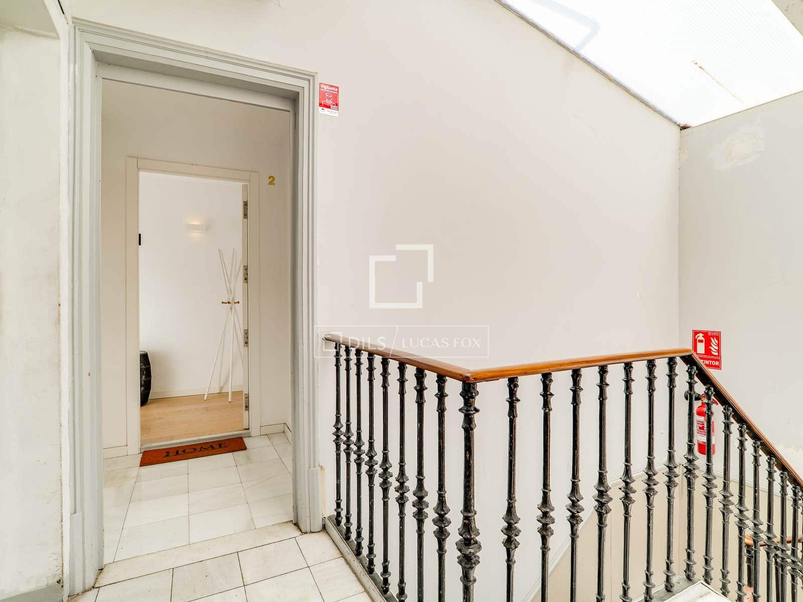 3 bedroom Penthouse for sale in Barcelona city - € 815,000 (Ref: 9804809)