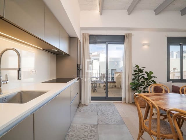 3 bedroom Penthouse for sale in Barcelona city - € 815,000 (Ref: 9804809)