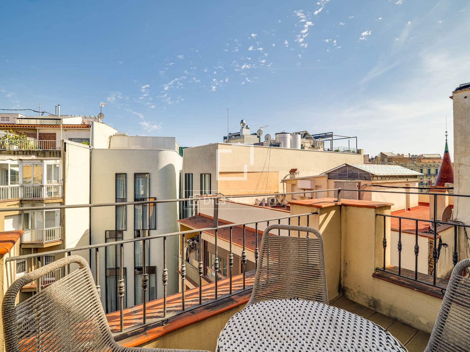 3 bedroom Penthouse for sale in Barcelona city - € 815,000 (Ref: 9804809)