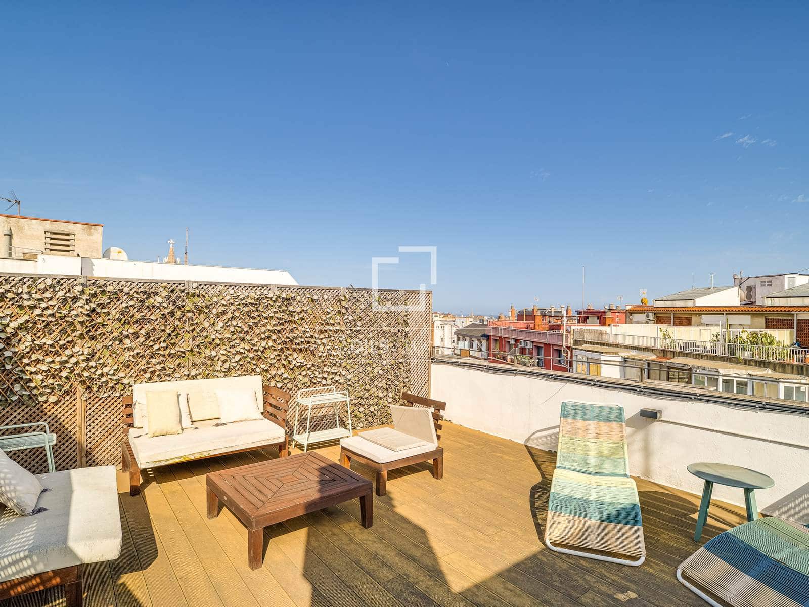 3 bedroom Penthouse for sale in Barcelona city - € 815,000 (Ref: 9804809)