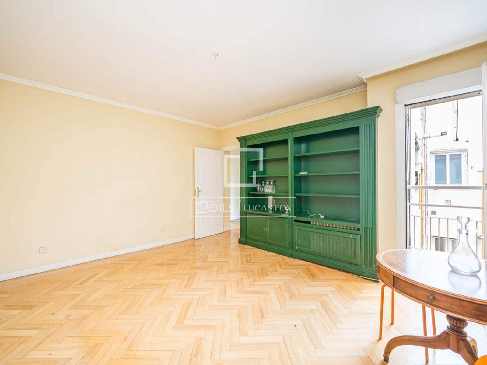 2 Zimmer Penthouse zu verkaufen in Madrid Stadt - 898.000 € (Ref: 9804972)