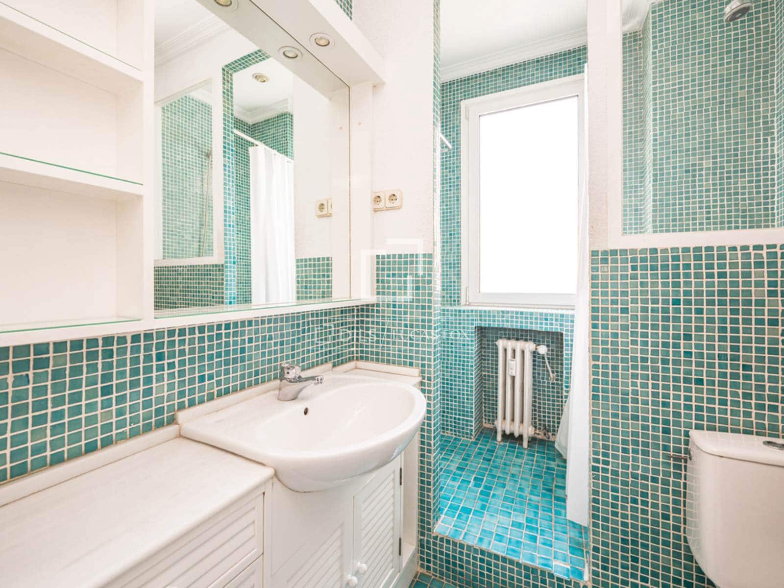 2 Zimmer Penthouse zu verkaufen in Madrid Stadt - 898.000 € (Ref: 9804972)