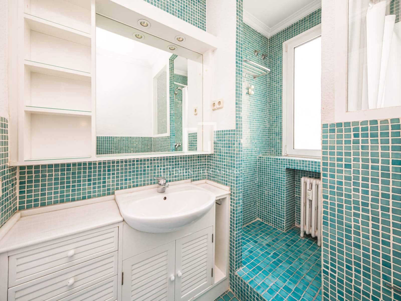 2 Zimmer Penthouse zu verkaufen in Madrid Stadt - 898.000 € (Ref: 9804972)