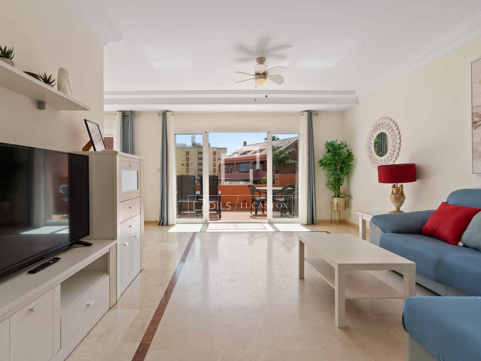 3 chambre Appartement à vendre à Estepona avec piscine garage - 670 000 € (Ref: 9805386)