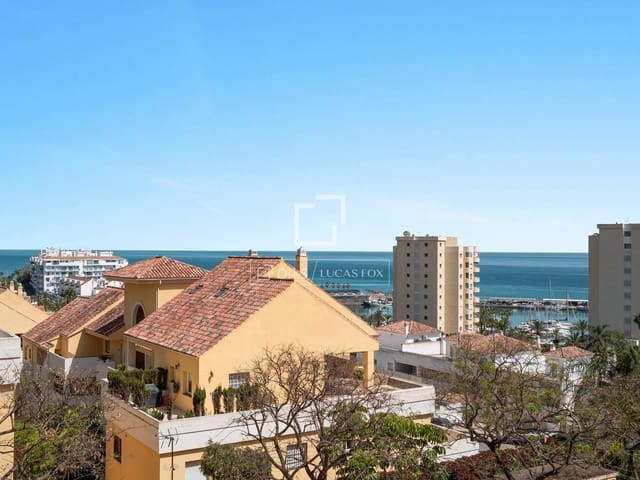 3 chambre Appartement à vendre à Estepona avec piscine garage - 670 000 € (Ref: 9805386)