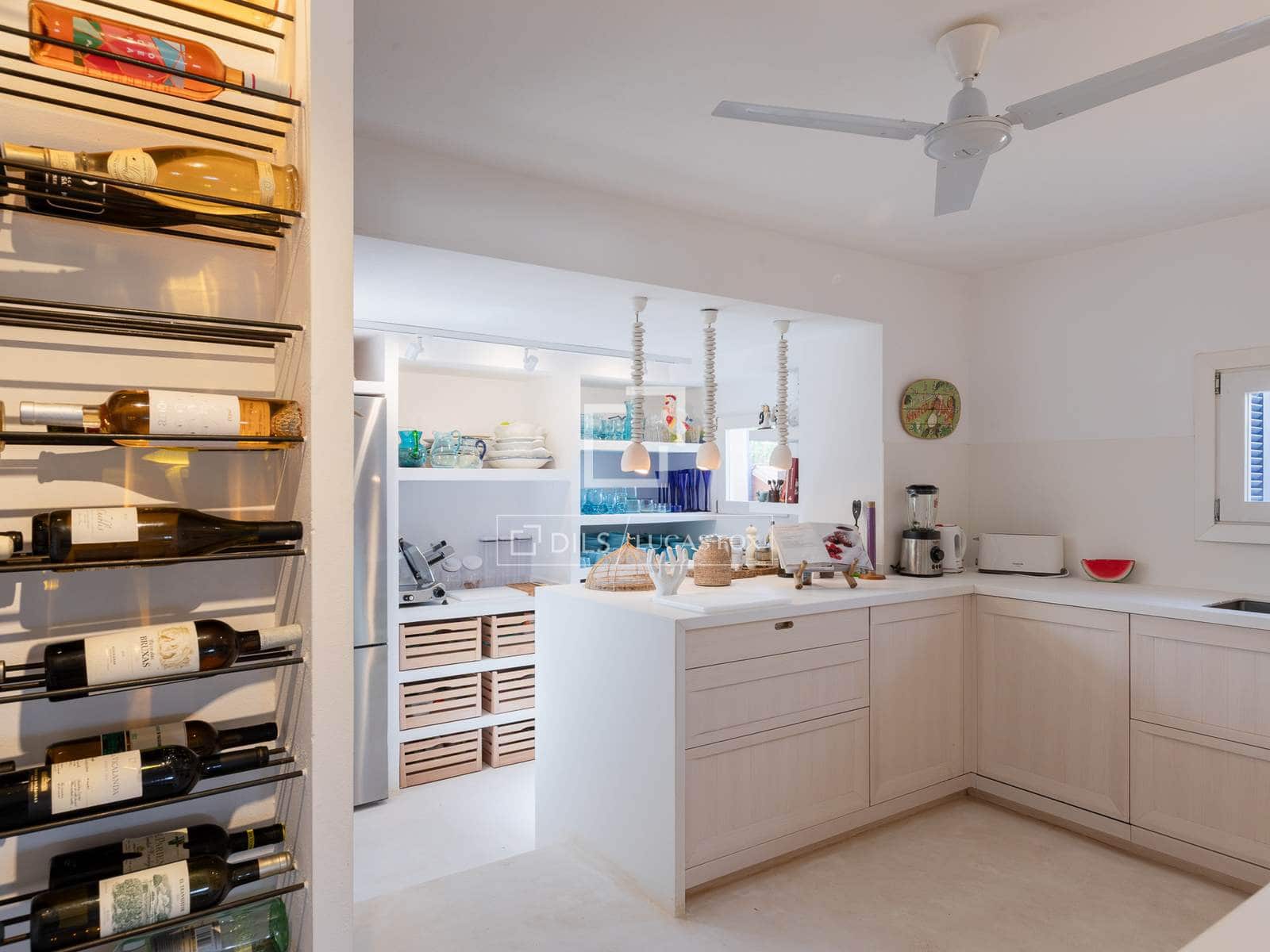8 sypialnia Willa na sprzedaż w Gmina Formentera  z basenem garażem - 9 900 000 € (Ref: 9805387)