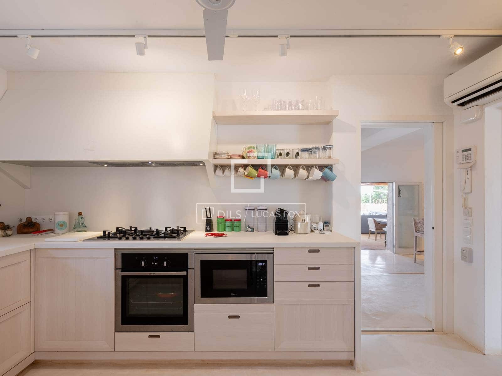 8 sypialnia Willa na sprzedaż w Gmina Formentera  z basenem garażem - 9 900 000 € (Ref: 9805387)