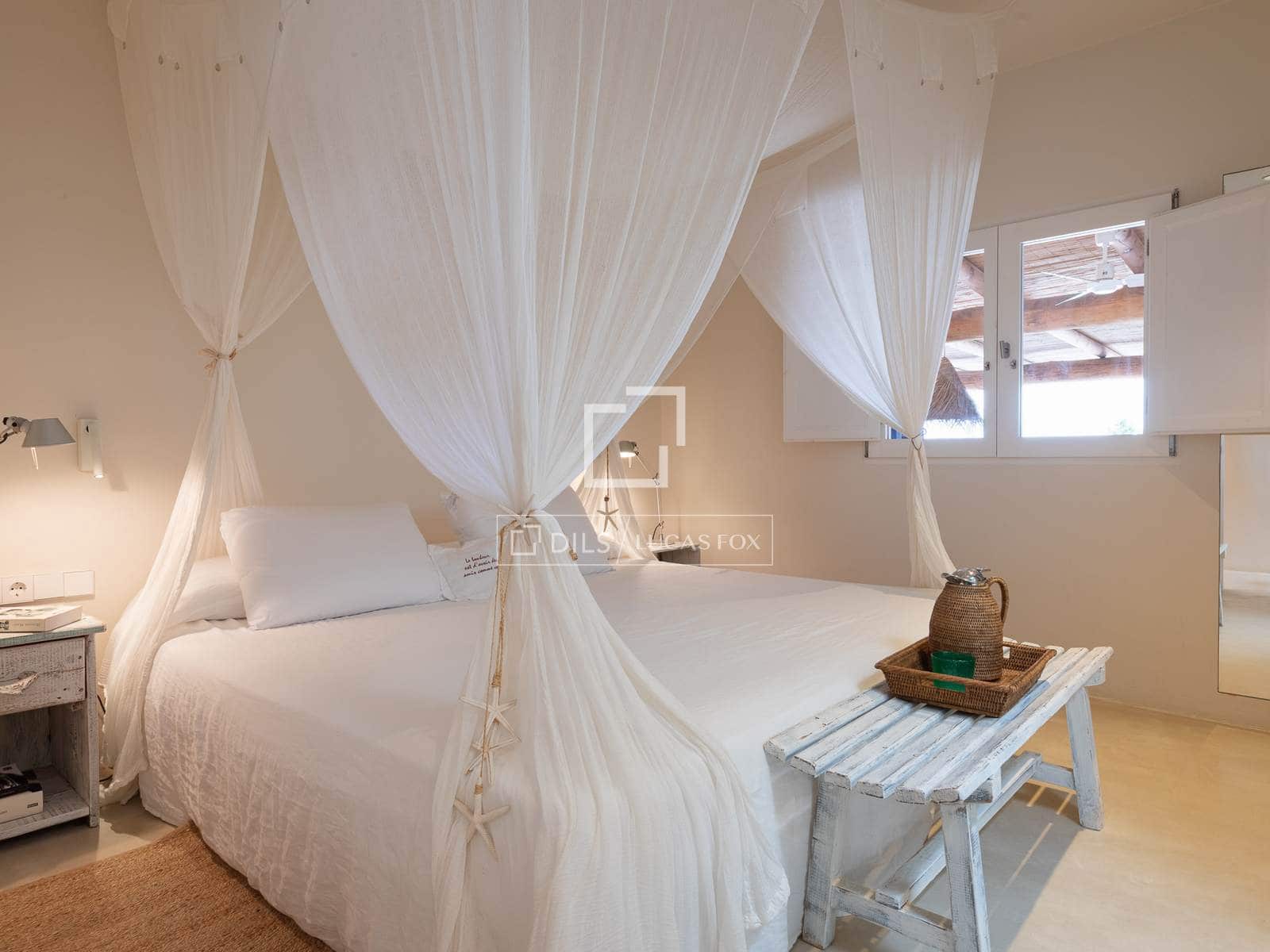8 sypialnia Willa na sprzedaż w Gmina Formentera  z basenem garażem - 9 900 000 € (Ref: 9805387)