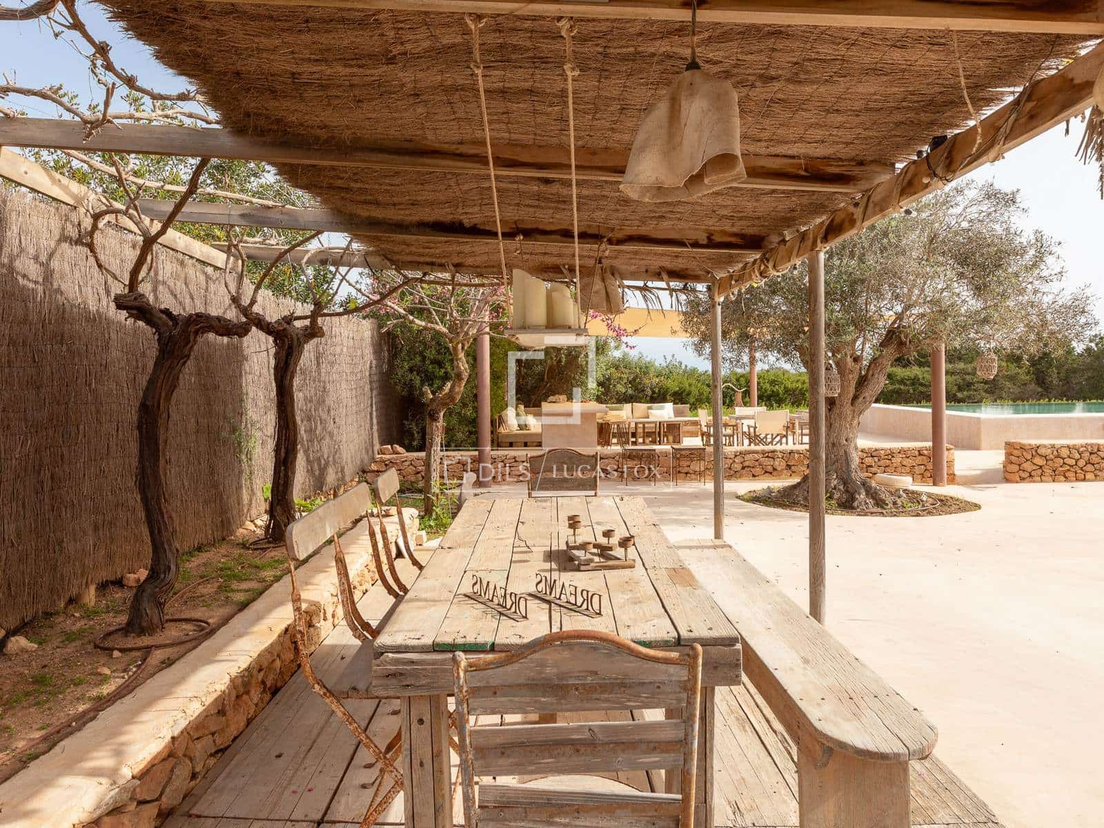 8 sypialnia Willa na sprzedaż w Gmina Formentera  z basenem garażem - 9 900 000 € (Ref: 9805387)
