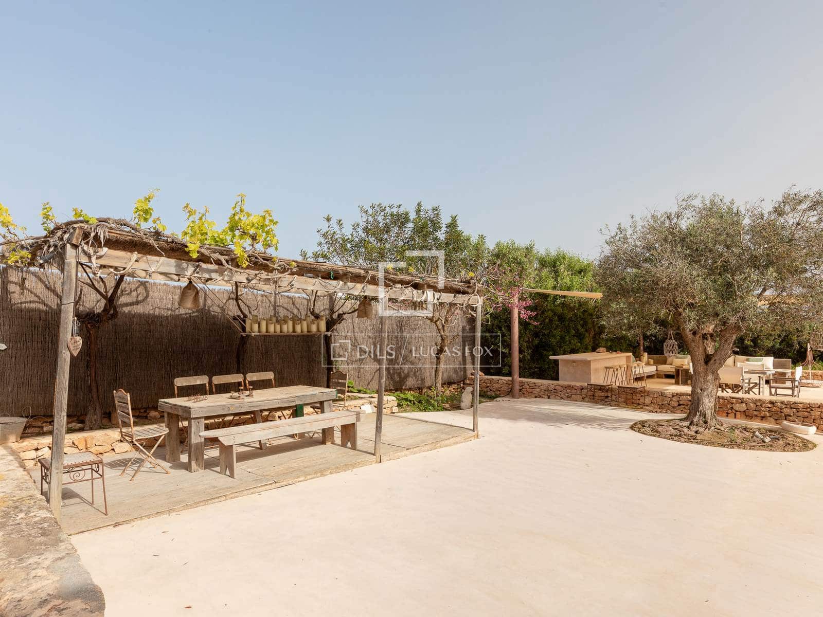 8 sypialnia Willa na sprzedaż w Gmina Formentera  z basenem garażem - 9 900 000 € (Ref: 9805387)