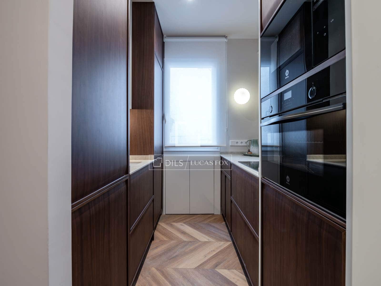 2 Zimmer Apartment zu verkaufen in Madrid Stadt mit Garage - 980.000 € (Ref: 9805390)