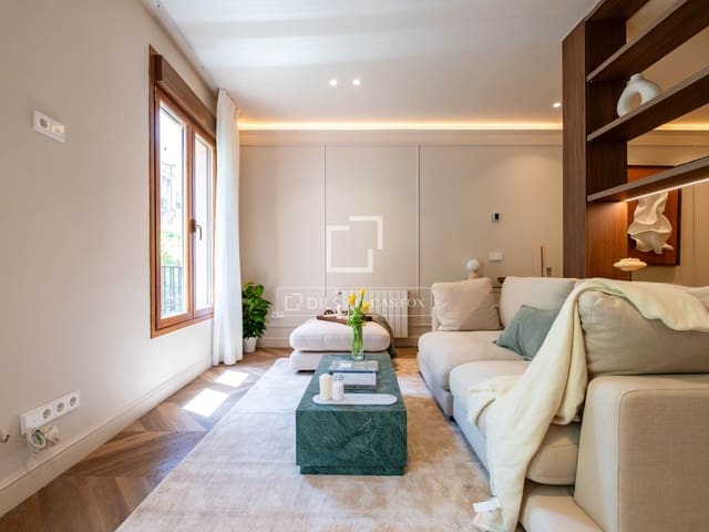 2 quarto Apartamento para venda em Rios Rosas, Madrid cidade com garagem - 980 000 € (Ref: 9805390)