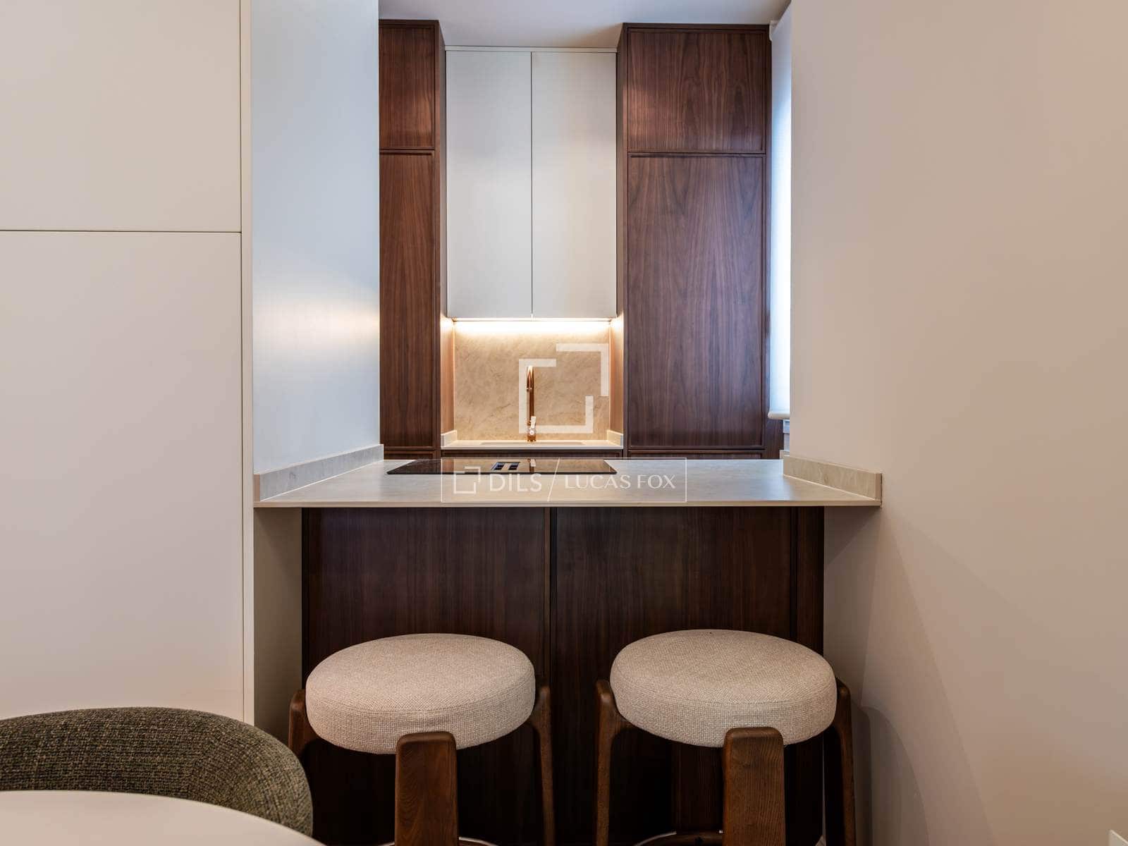 2 Zimmer Apartment zu verkaufen in Madrid Stadt mit Garage - 980.000 € (Ref: 9805390)