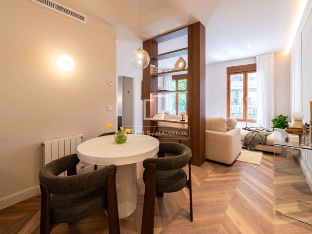 2 quarto Apartamento para venda em Rios Rosas, Madrid cidade com garagem - 980 000 € (Ref: 9805390)
