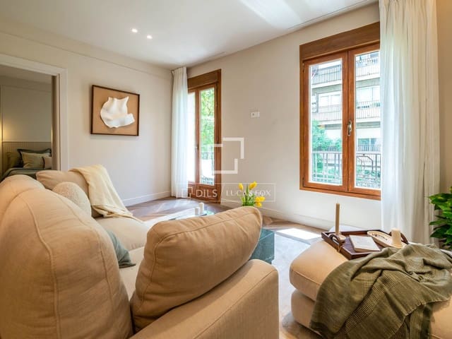 2 quarto Apartamento para venda em Rios Rosas, Madrid cidade com garagem - 980 000 € (Ref: 9805390)