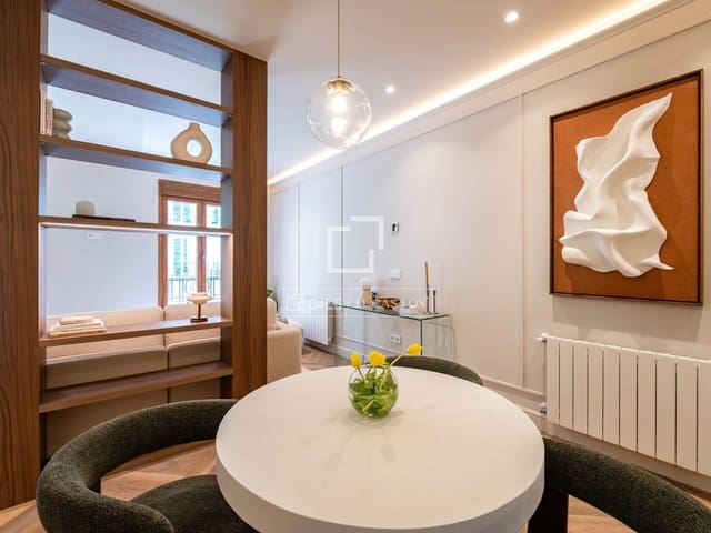2 quarto Apartamento para venda em Rios Rosas, Madrid cidade com garagem - 980 000 € (Ref: 9805390)
