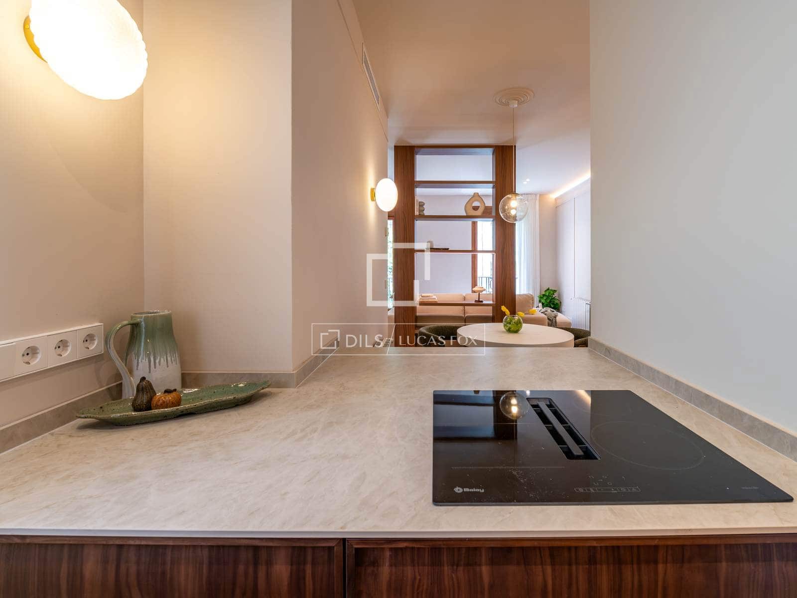 2 Zimmer Apartment zu verkaufen in Madrid Stadt mit Garage - 980.000 € (Ref: 9805390)