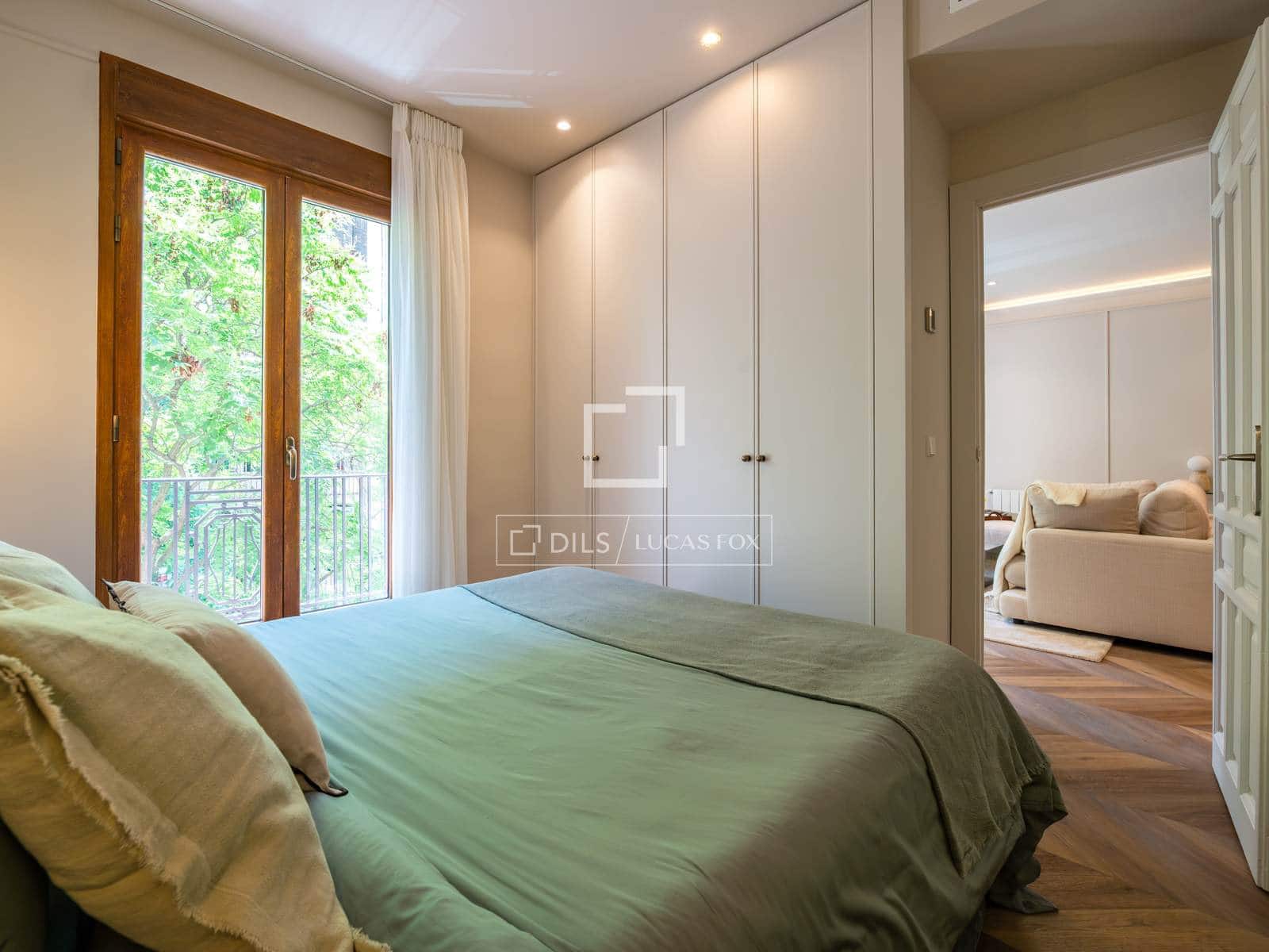 2 Zimmer Apartment zu verkaufen in Madrid Stadt mit Garage - 980.000 € (Ref: 9805390)