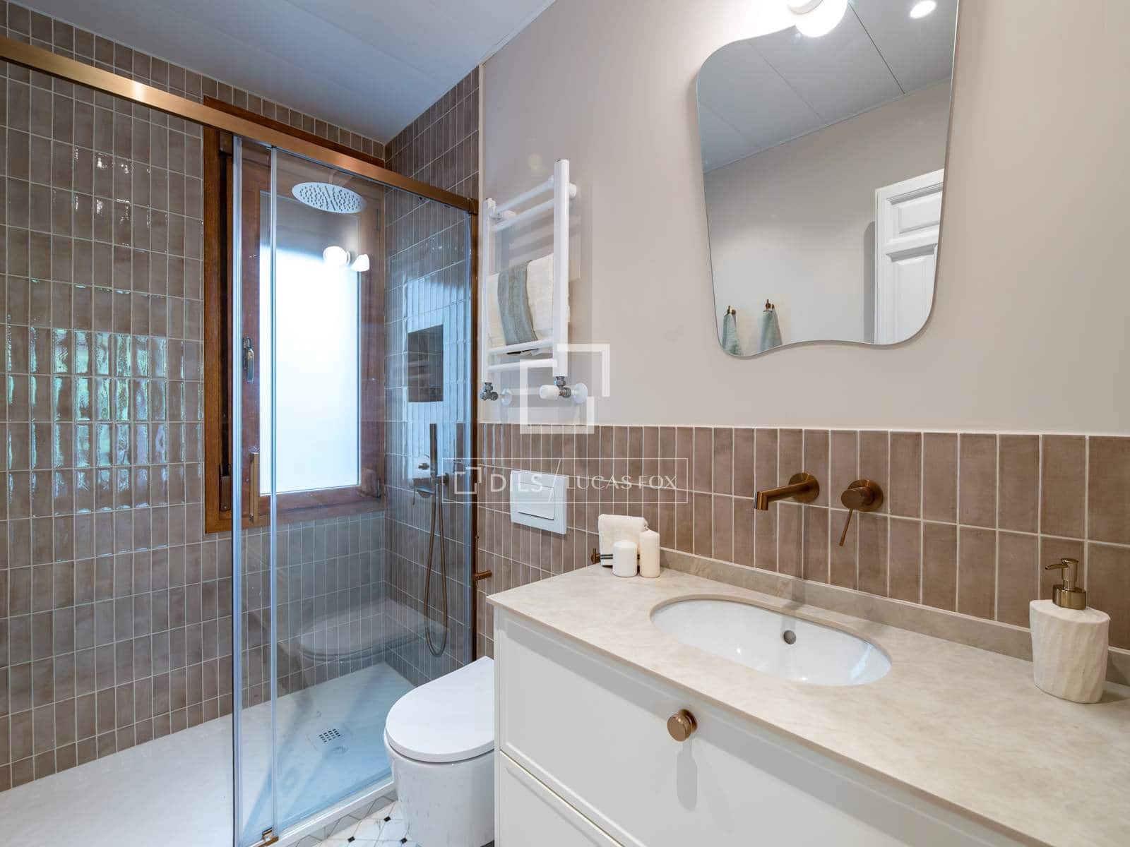 2 Zimmer Apartment zu verkaufen in Madrid Stadt mit Garage - 980.000 € (Ref: 9805390)