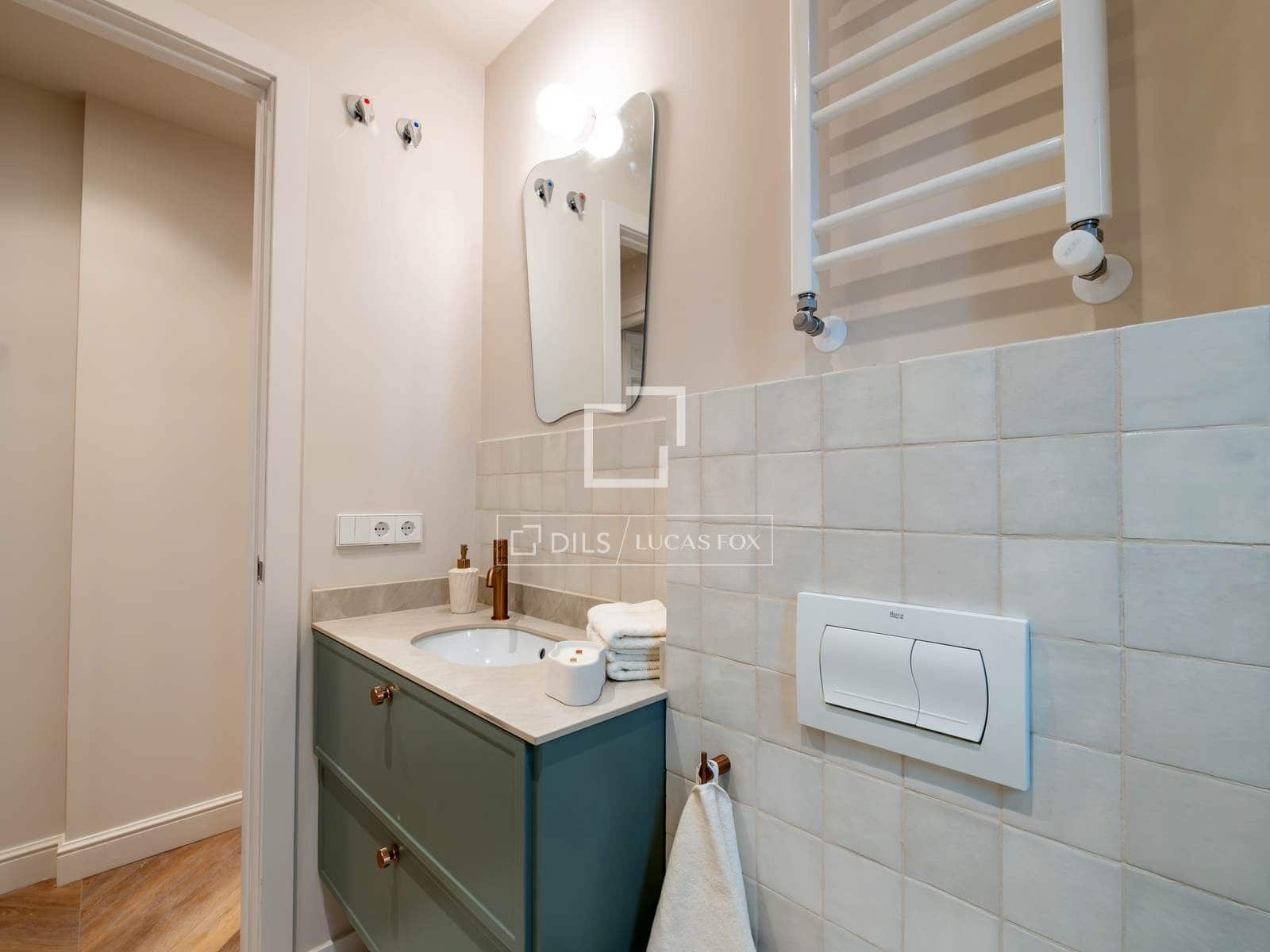 2 Zimmer Apartment zu verkaufen in Madrid Stadt mit Garage - 980.000 € (Ref: 9805390)