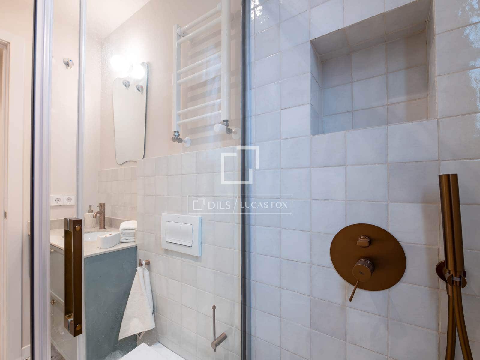 2 Zimmer Apartment zu verkaufen in Madrid Stadt mit Garage - 980.000 € (Ref: 9805390)