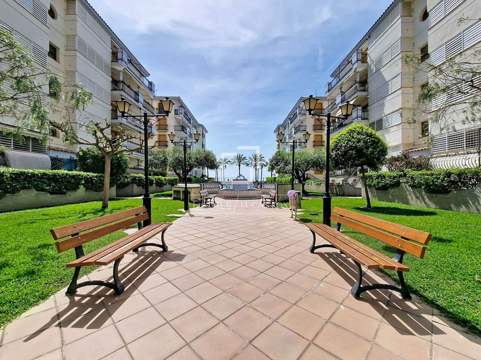 3 bedroom Apartment for sale in Calafell with pool garage - € 494,000 (Ref: 9805392)