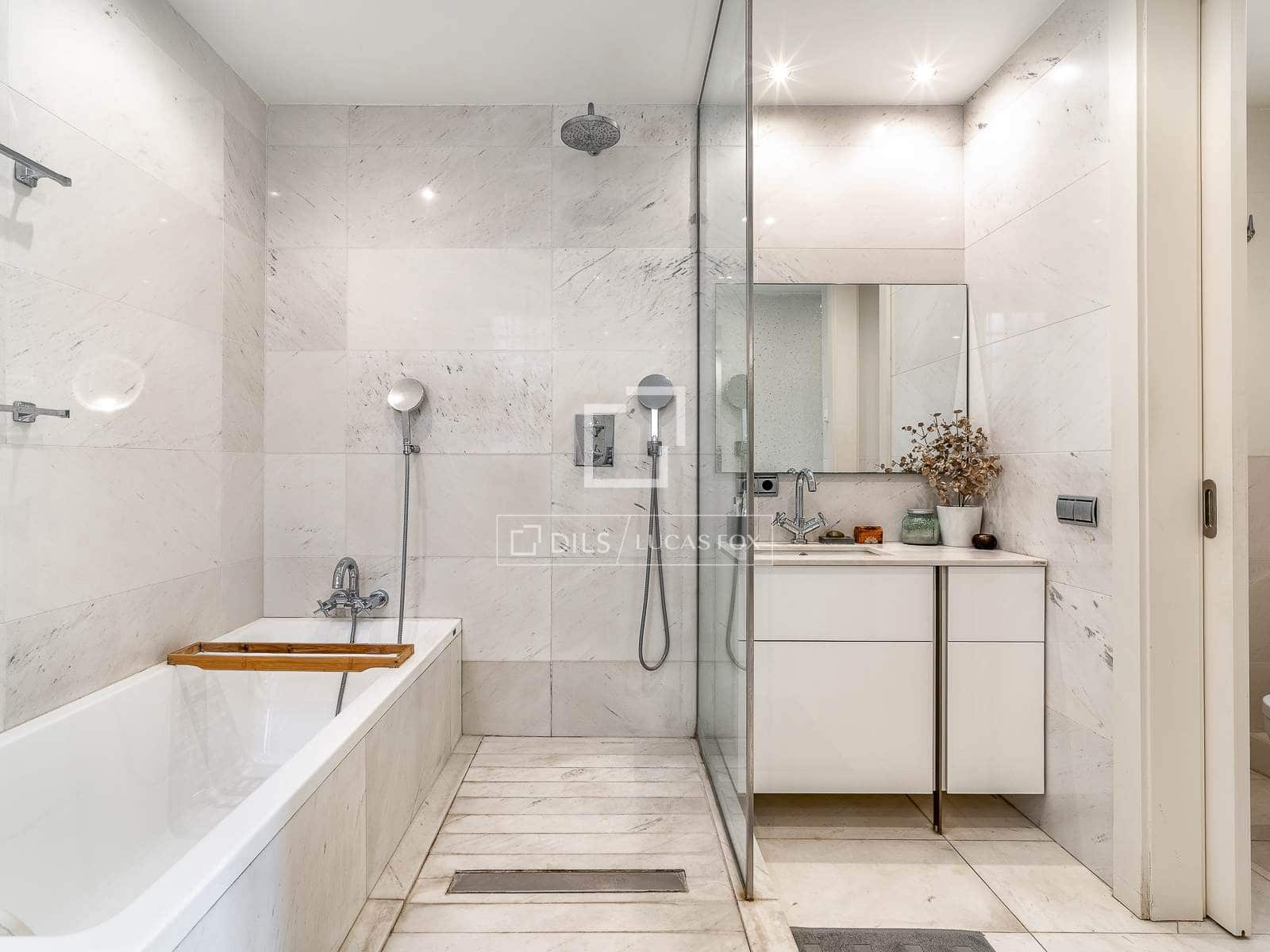 3 soverom Penthouse til salgs i Barcelona by - € 1 490 000 (Ref: 9805542)