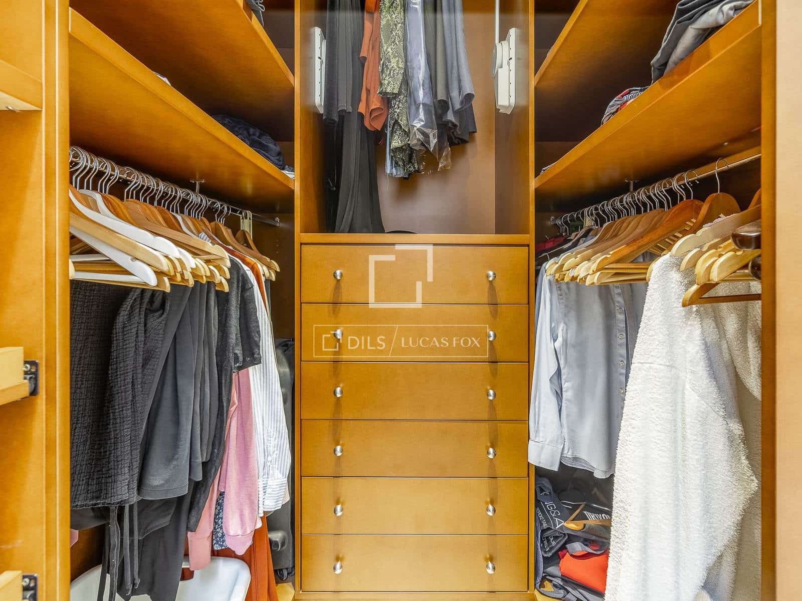 3 soverom Penthouse til salgs i Barcelona by - € 1 490 000 (Ref: 9805542)