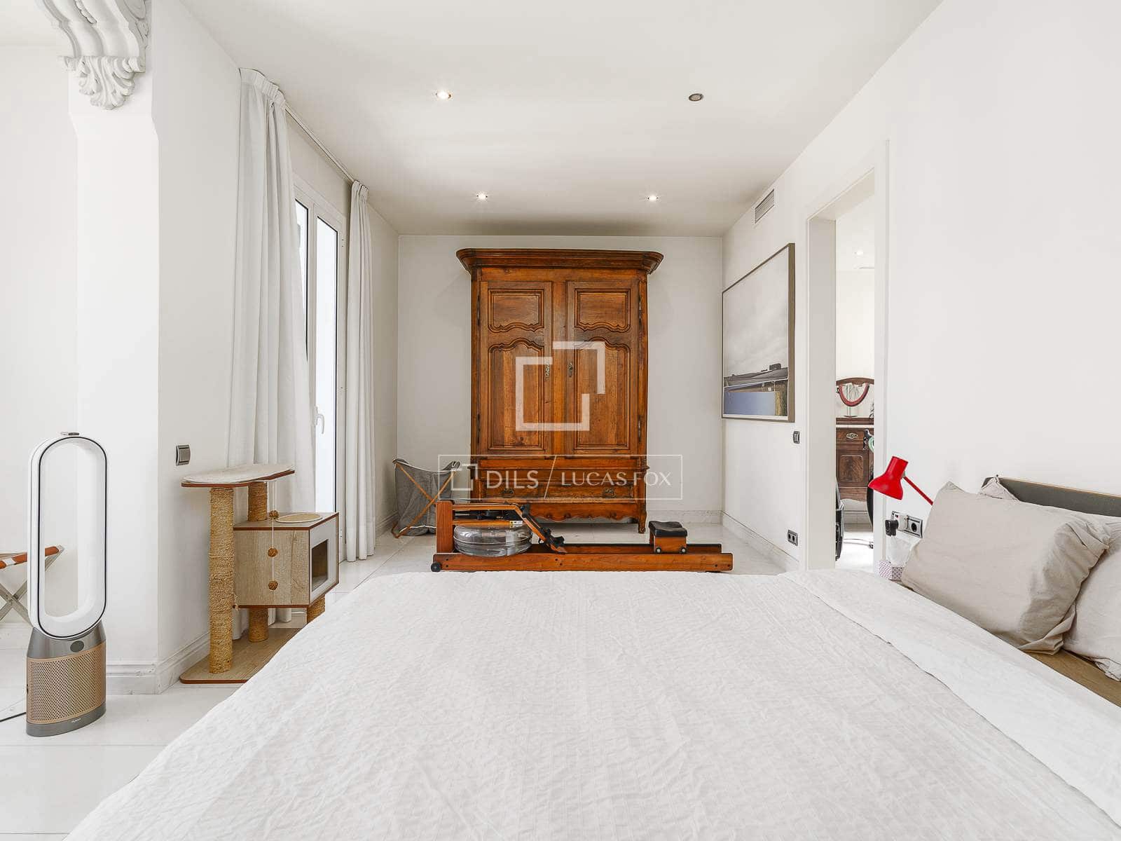 3 soverom Penthouse til salgs i Barcelona by - € 1 490 000 (Ref: 9805542)