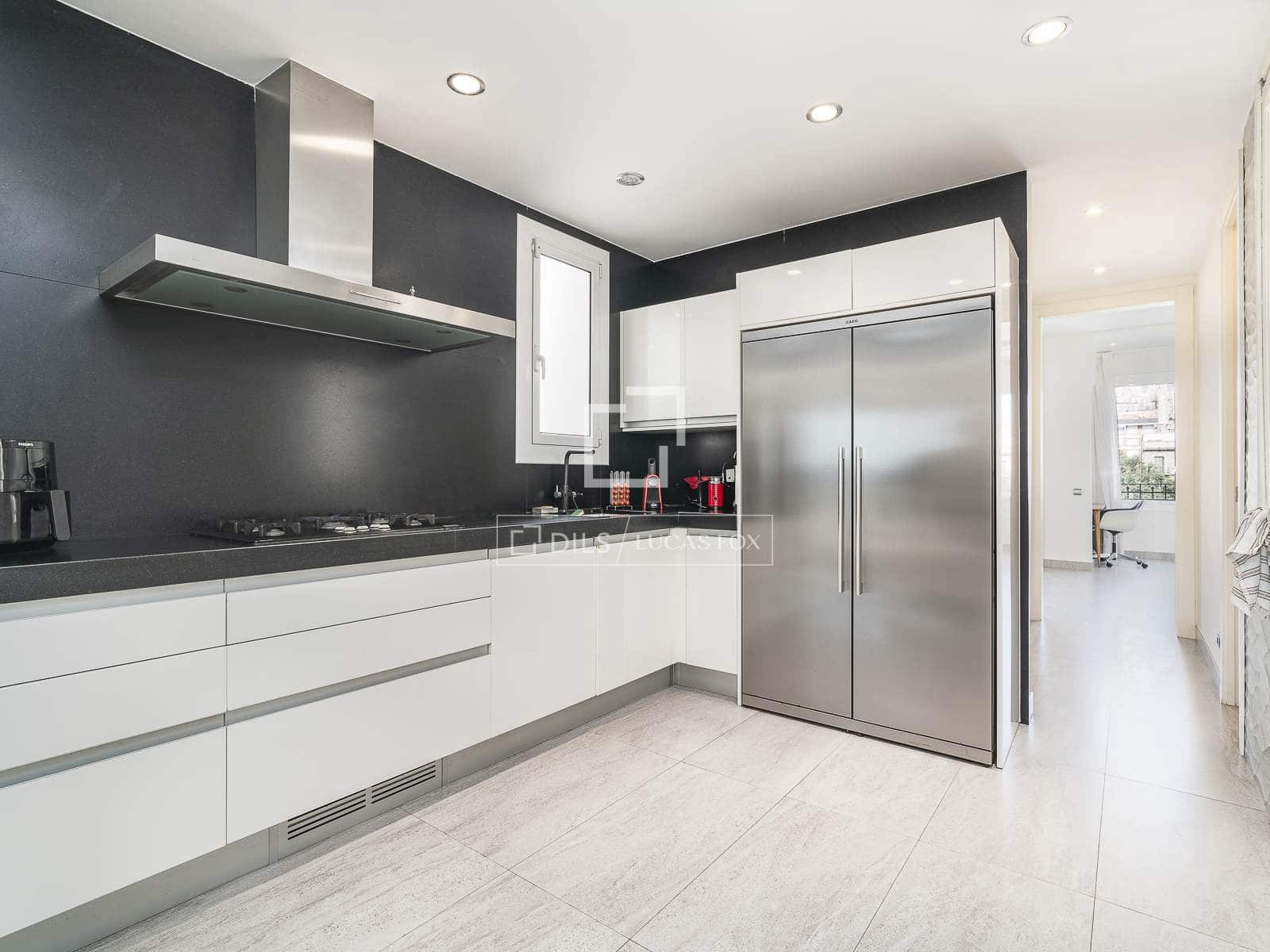 3 soverom Penthouse til salgs i Barcelona by - € 1 490 000 (Ref: 9805542)