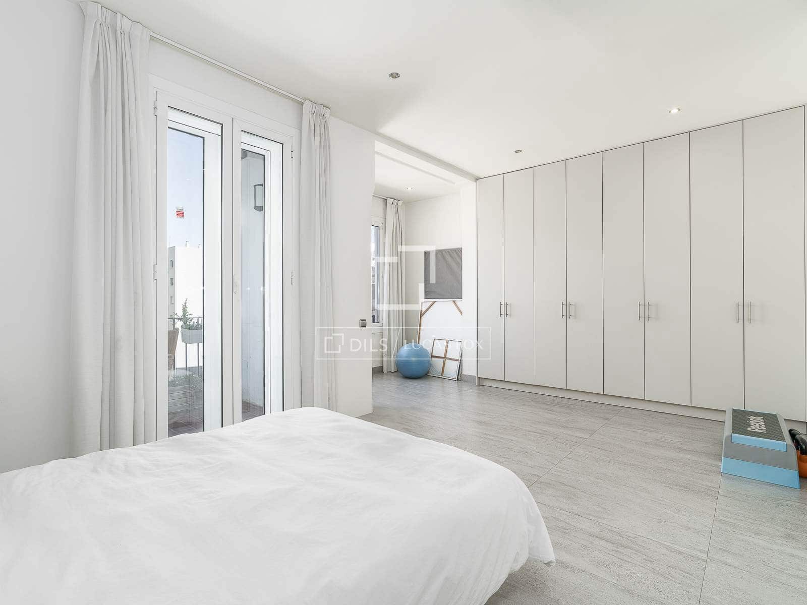 3 soverom Penthouse til salgs i Barcelona by - € 1 490 000 (Ref: 9805542)