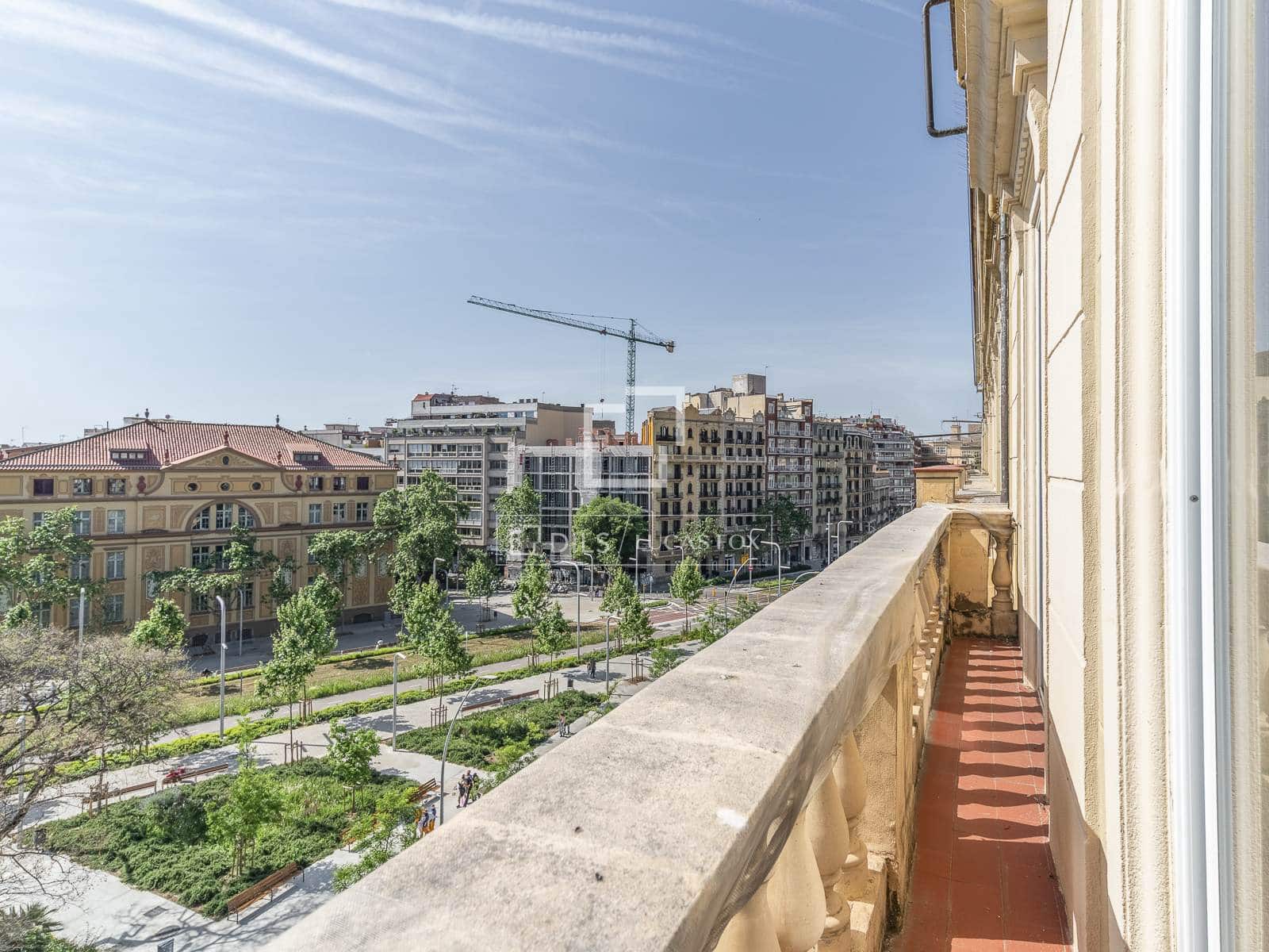 3 soverom Penthouse til salgs i Barcelona by - € 1 490 000 (Ref: 9805542)
