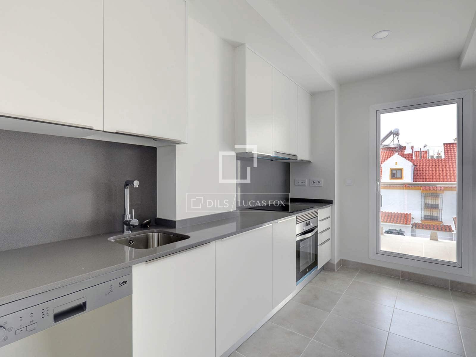 2 sovrum Lägenhet till salu i Estepona med pool garage - 399 000 € (Ref: 9805665)