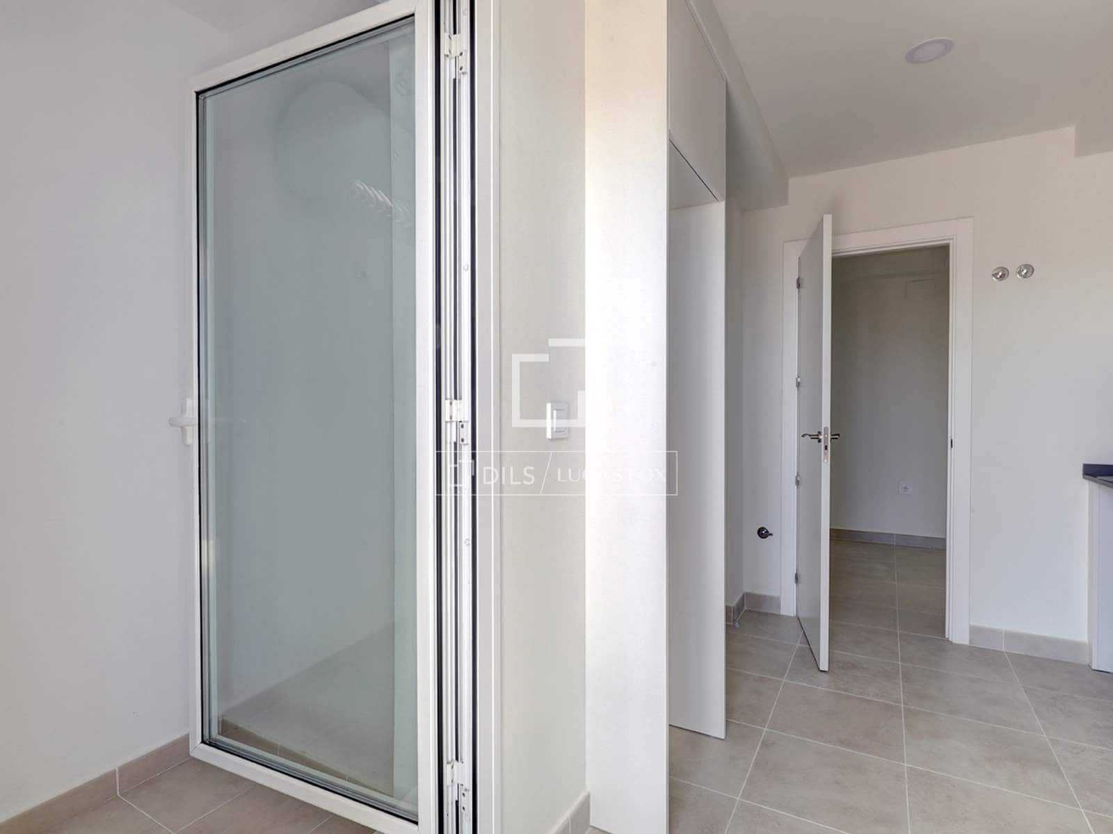 2 sovrum Lägenhet till salu i Estepona med pool garage - 399 000 € (Ref: 9805665)