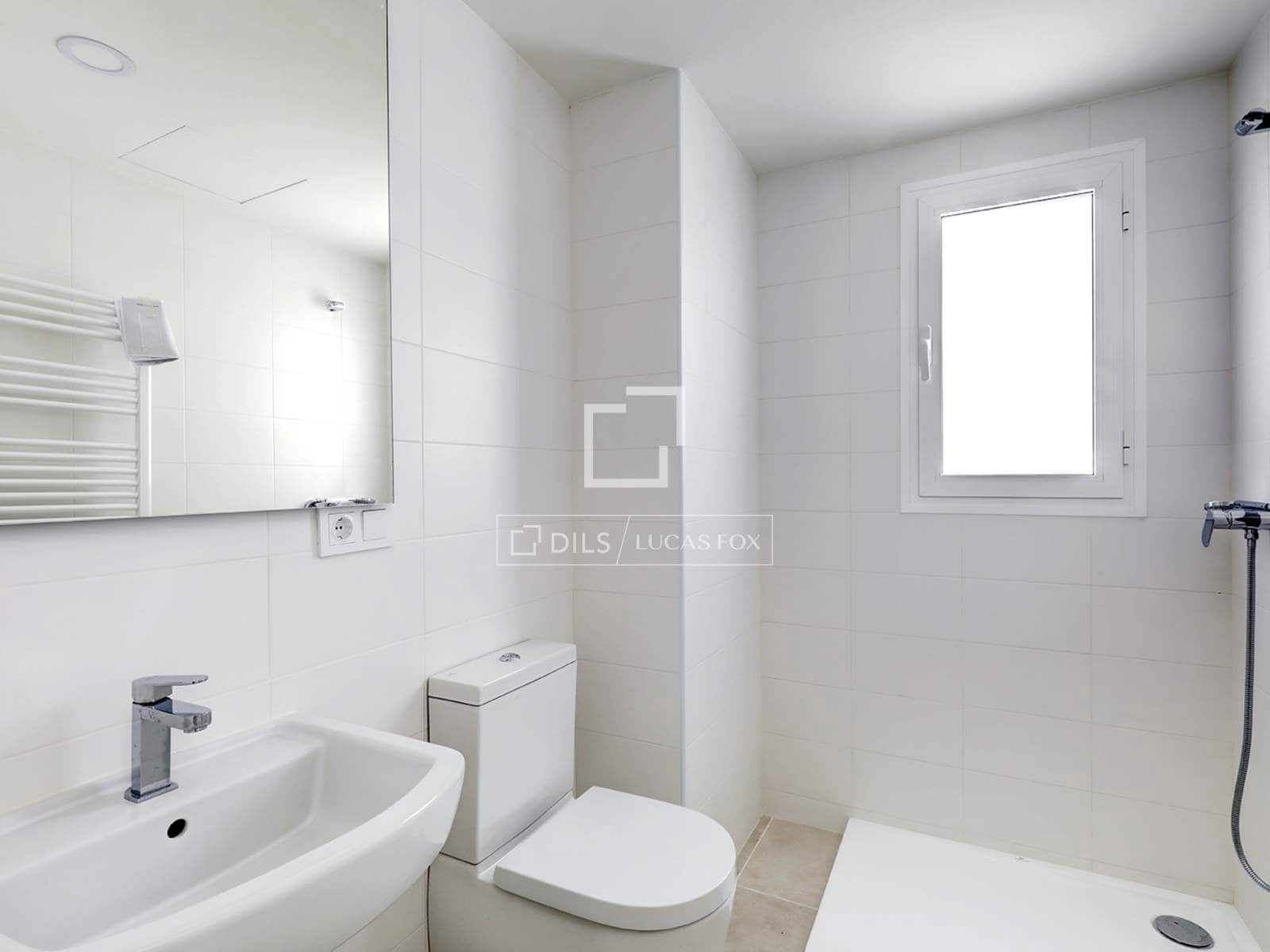 2 sovrum Lägenhet till salu i Estepona med pool garage - 399 000 € (Ref: 9805665)